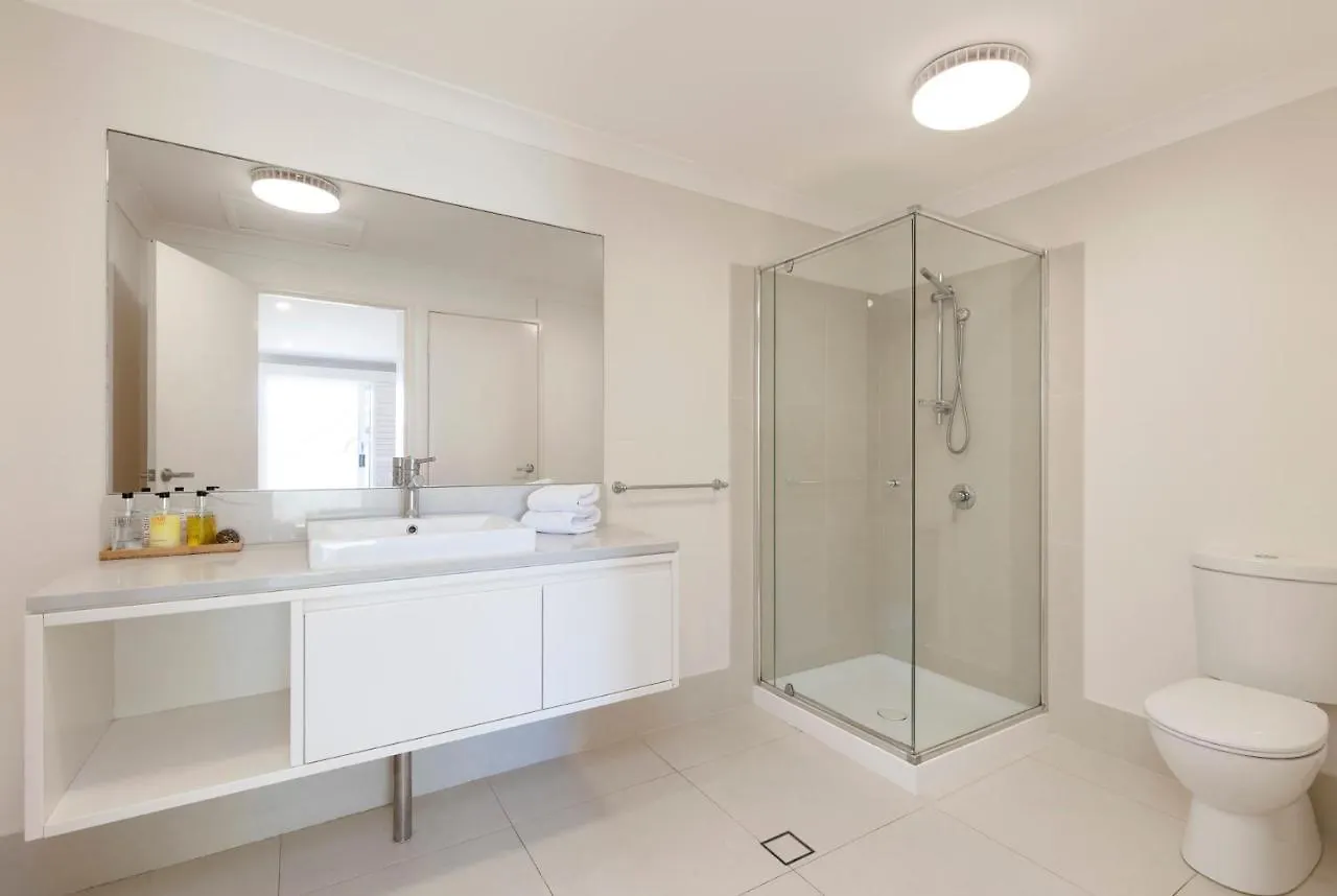 Holiday home The White House - Spectacular Ocean Views, Wifi, Central Coolum Coolum Beach